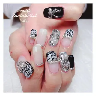ミディアム ネイル 🐾enen style 🐾のネイルデザイン