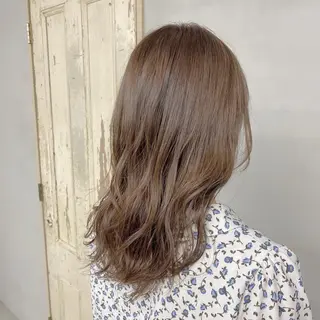 セミロング カラー ヘアアレンジ 🤍透明感カラー🤍 Ryujiのヘアスタイル