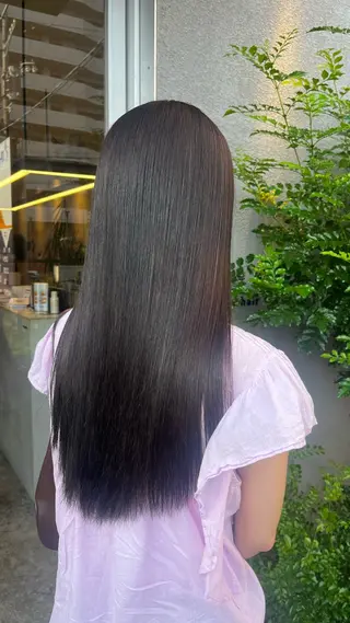 ロング カラー 坂下 かのんのヘアスタイル