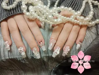 ネイル Hana Bloom Nail 渋谷道玄坂のネイルデザイン