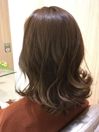 ミディアム カラー 森島 雅之のヘアスタイル
