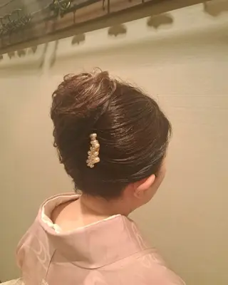 ヘアアレンジ セミロング 案西 美里のヘアスタイル