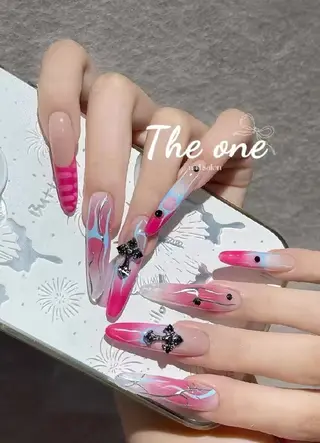 ネイル Theone栄店 川原のネイルデザイン