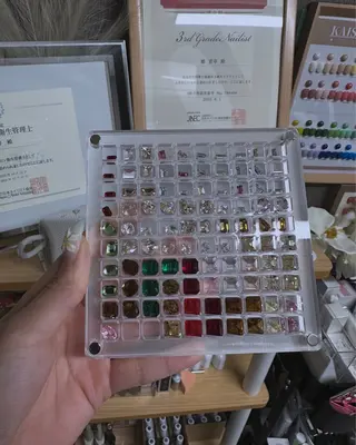 ネイル キャンアイドレッシー 新小岩テイのネイルデザイン