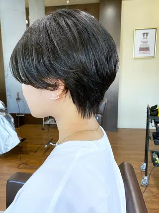 ショート 三瓶 智広のヘアスタイル