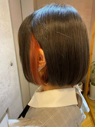 ショート カラー Ando Raycoのヘアスタイル