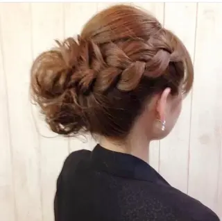 ミディアム カラー パーマ ヘアアレンジ ネイル マツエク・マツパ 吉川 宙翔のヘアスタイル