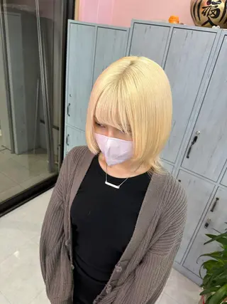 セミロング カラー 町田ブリーチ特化 MANATOのヘアスタイル