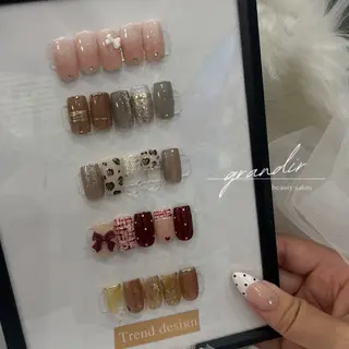 ネイル grandir🦋 MOMOKAのネイルデザイン