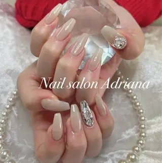 ネイル ADRIANA 大久保駅前徒歩2分のネイルデザイン