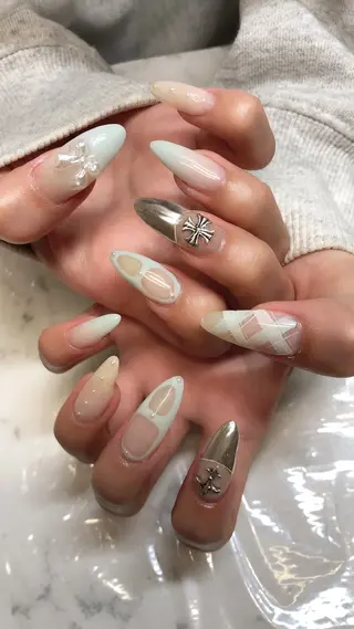 ネイル ✨アン ミユ✨のネイルデザイン