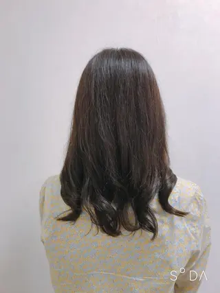 セミロング もりたみかこ 美容師お休み中のヘアスタイル