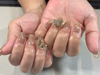 ネイル Anurea HARUKA🌸のネイルデザイン