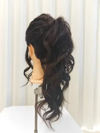 ヘアアレンジ セミロング vizz SAKIのヘアスタイル