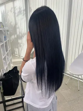 ロング カラー suehiro yunaのヘアスタイル