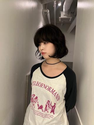ミディアム パーマ 鈴木 三保のヘアスタイル