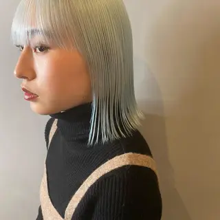 ショート カラー 美髪・シールエクステ ホソタニリョウコのヘアスタイル