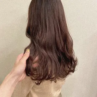 カラー 依咲 isakiのヘアスタイル