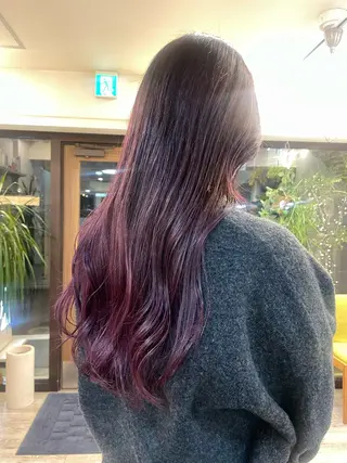 ロング 🌿miu /目黒区 / 透明感カラー🌿のヘアスタイル