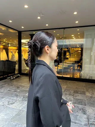 ロング ヘアアレンジ AKO .のヘアスタイル