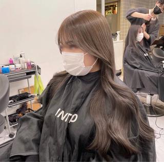 ロング 赤み消しブラウン🤎 韓国レイヤー🤎横浜のヘアスタイル