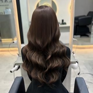 カラー MOMOKA /　Lapis今泉店のヘアスタイル