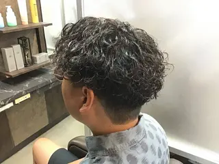ショート パーマ メンズ メンズパーマ特化 カバヤマ　リョウのヘアスタイル