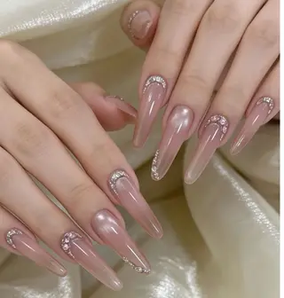 ネイル Luvia Ginzaのネイルデザイン