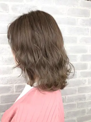 ミディアム カラー 【透明感、艶髪】西村 有司のヘアスタイル