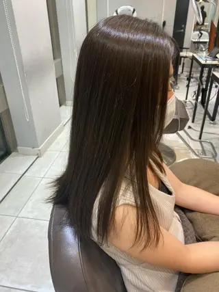 セミロング 美髪矯正透明感カラー 江川 和輝のヘアスタイル
