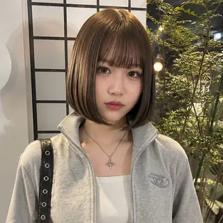 ショート ハイトーン/レイヤー カット/TAKEのヘアスタイル