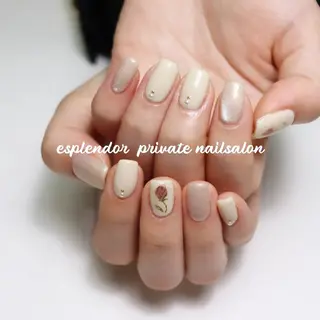 ネイル esplendor  小野寺のネイルデザイン