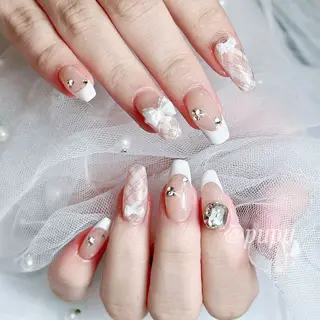 ネイル Queens テイのネイルデザイン