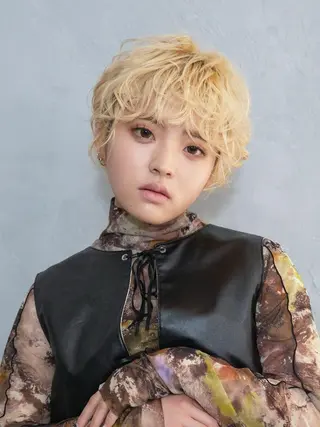 ショート パーマ 菅野谷 琉那のヘアスタイル