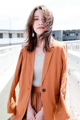 カラー RuLaN AMIのヘアスタイル