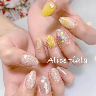 ネイル M. Shihoのネイルデザイン