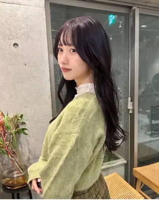 ロング 髪質改善*韓国レイヤ ーカット🫧🪽衣愛のヘアスタイル