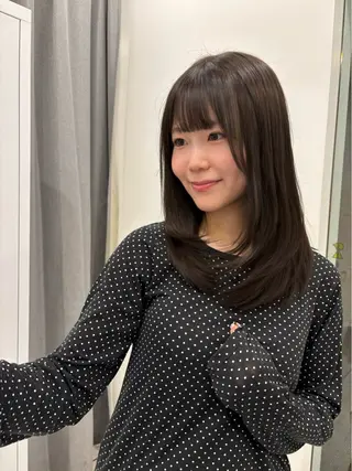 セミロング カラー レイヤーカット🎀 kanaのヘアスタイル