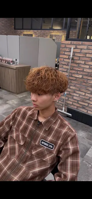 ショート カラー パーマ ヘアアレンジ メンズ キッズ 波巻き/シャドウ/ 特化 福田朝輝のヘアスタイル