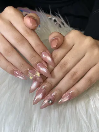 ネイル NiJi Nailsのネイルデザイン