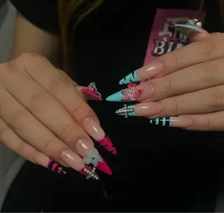 ネイル Rinaky Amee Nailのネイルデザイン