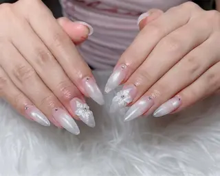 ネイル Lenie Nail Salonのネイルデザイン