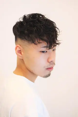 ショート メンズ 諌山 佳旦のヘアスタイル
