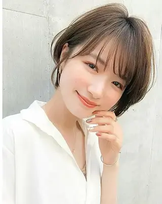 ショート salon azureのヘアスタイル