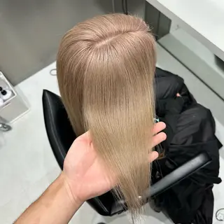 ロング カラー 💫艶ハイトーン×髪 質改善💫リュウトのヘアスタイル