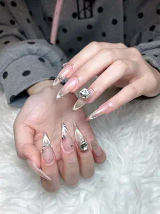 ネイル Eli Muse 新宿ネイルのネイルデザイン