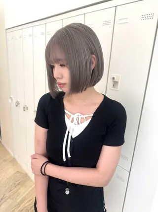 ロング カラー NANO／ ブリーチ×レイヤーのヘアスタイル