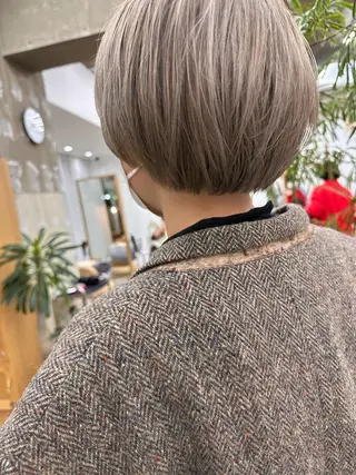 ショート カラー メンズカットパーマ/ ブリーチ高柳将太のヘアスタイル