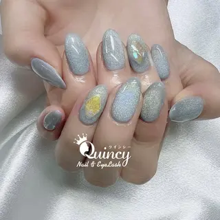 ネイル Quincy ネイル&アイラッシュのマツエク・マツパデザイン