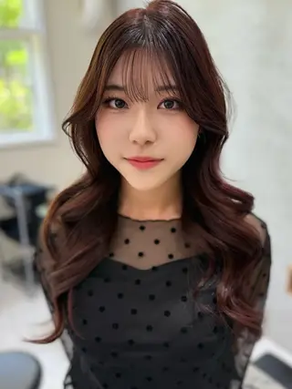 ロング カラー 透け感color/ SUのヘアスタイル